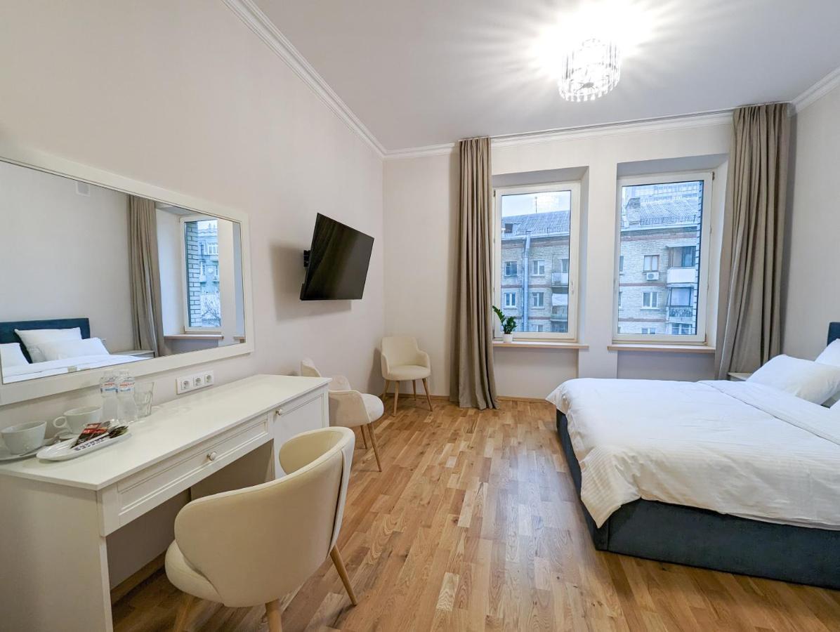 Kyiv Honchara Hotel Ngoại thất bức ảnh